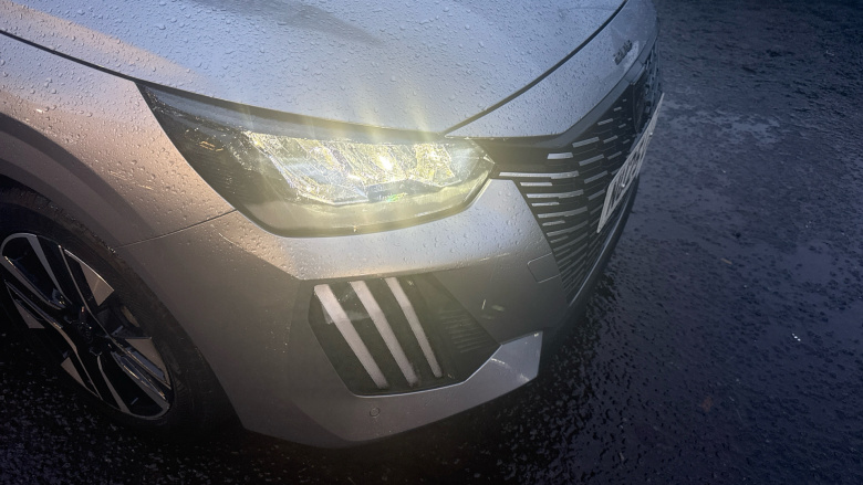 Peugeot 208 1.2 PureTech 100 Allure 5dr Petrol Hatchback